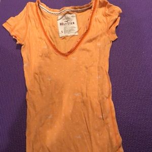 Hollister orange tee